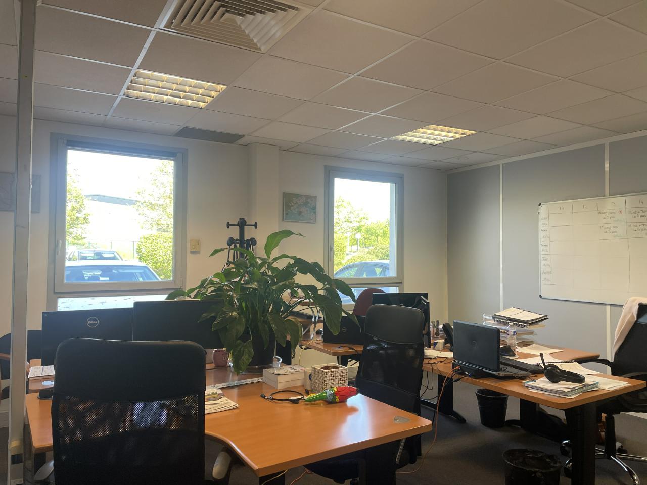 Bureau Saran 251m² Location bureau Saran Loiret OLBUR2422196 0